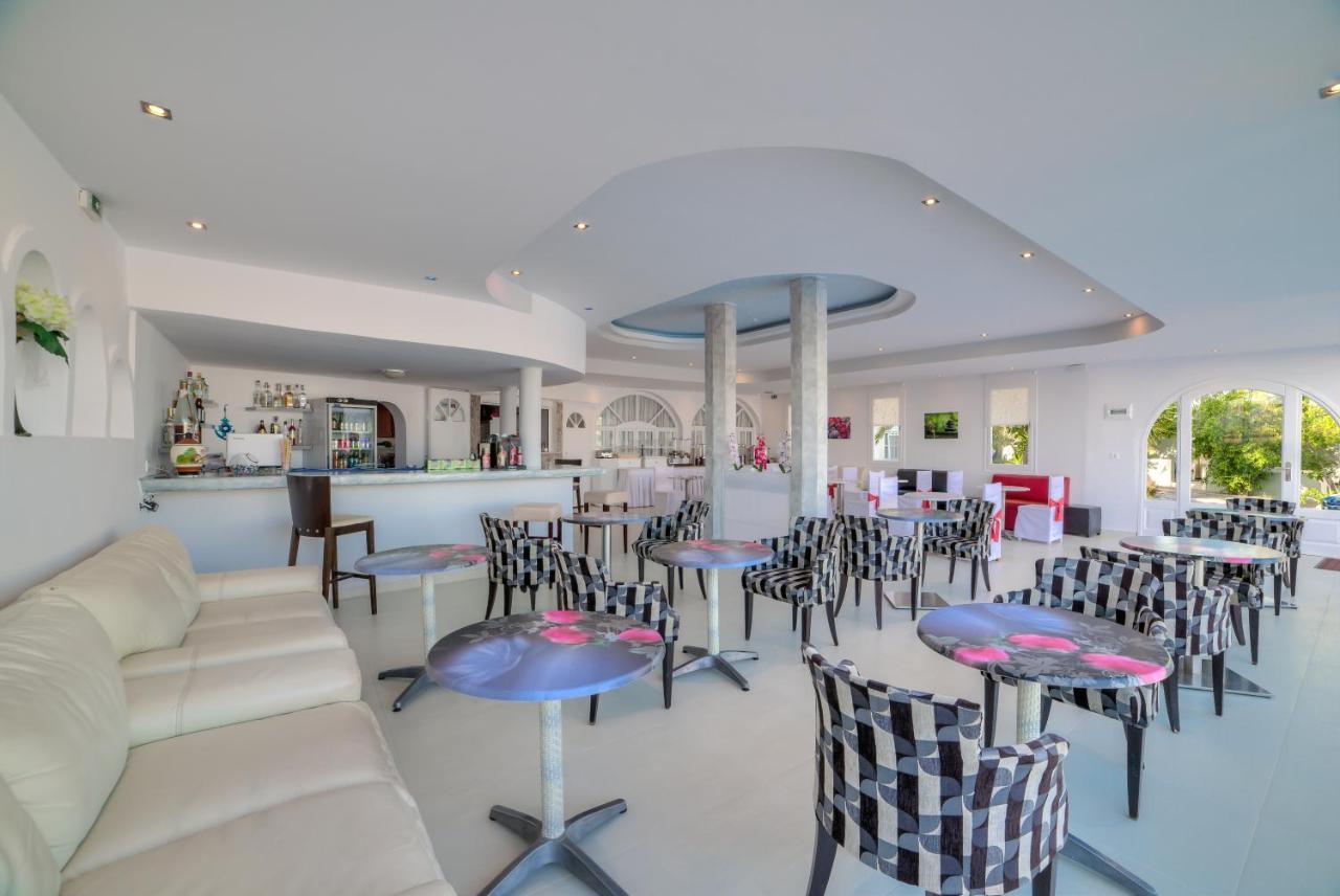 Pantheon Hotel Agios Georgios  Exterior photo